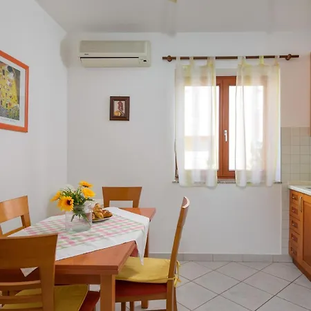 With Parking Space Premantura, Medulin - 27726 Appartement *